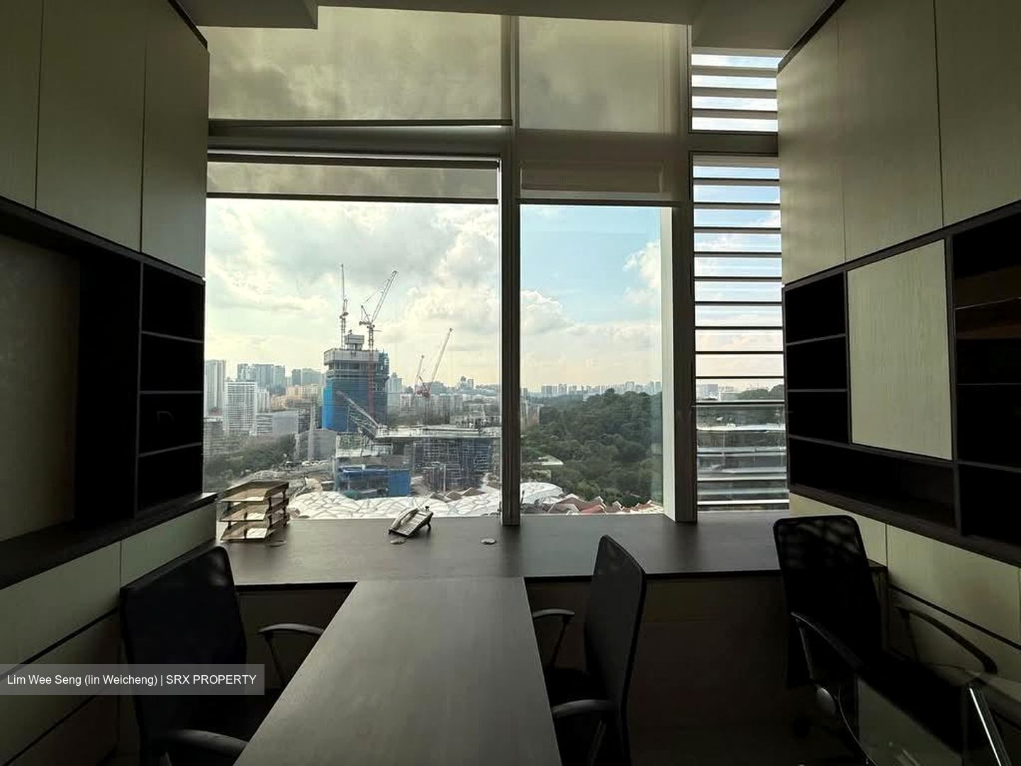 The Central (D1), Office #566874161